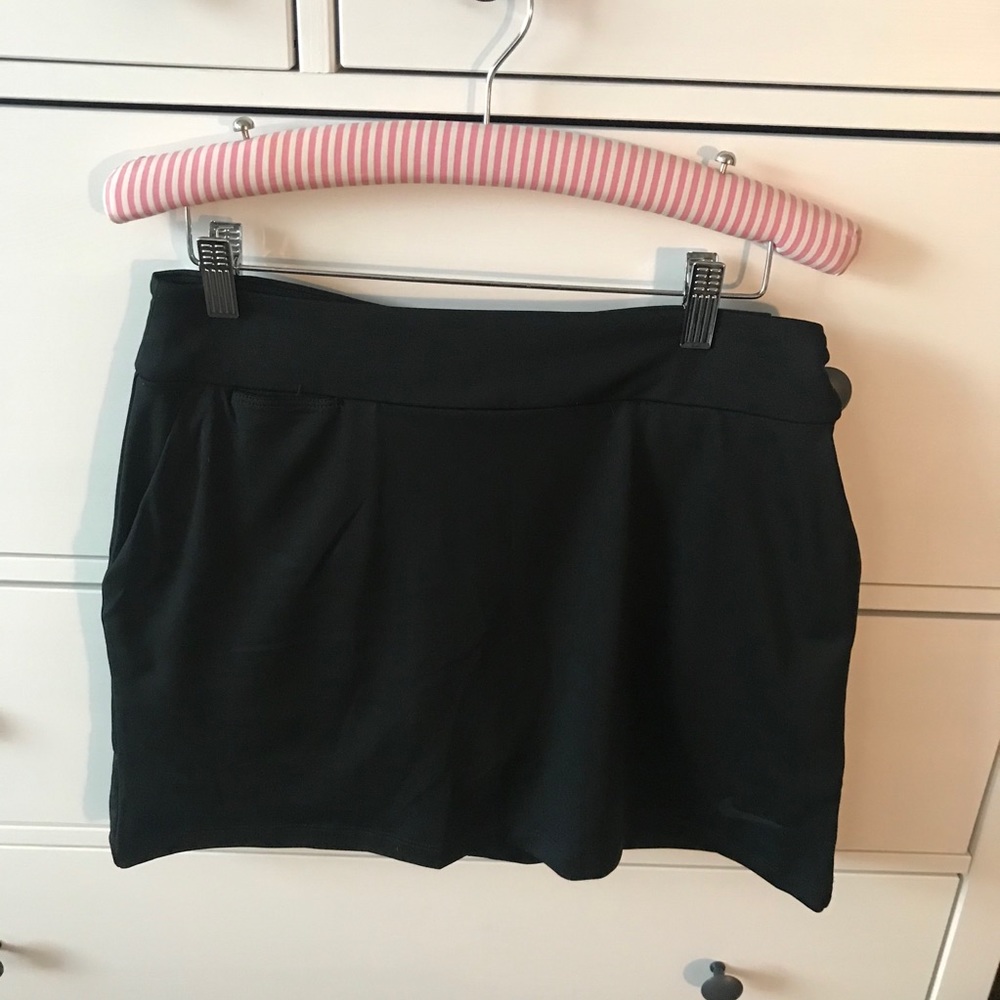 Nike Dri Fit Golf Skirt